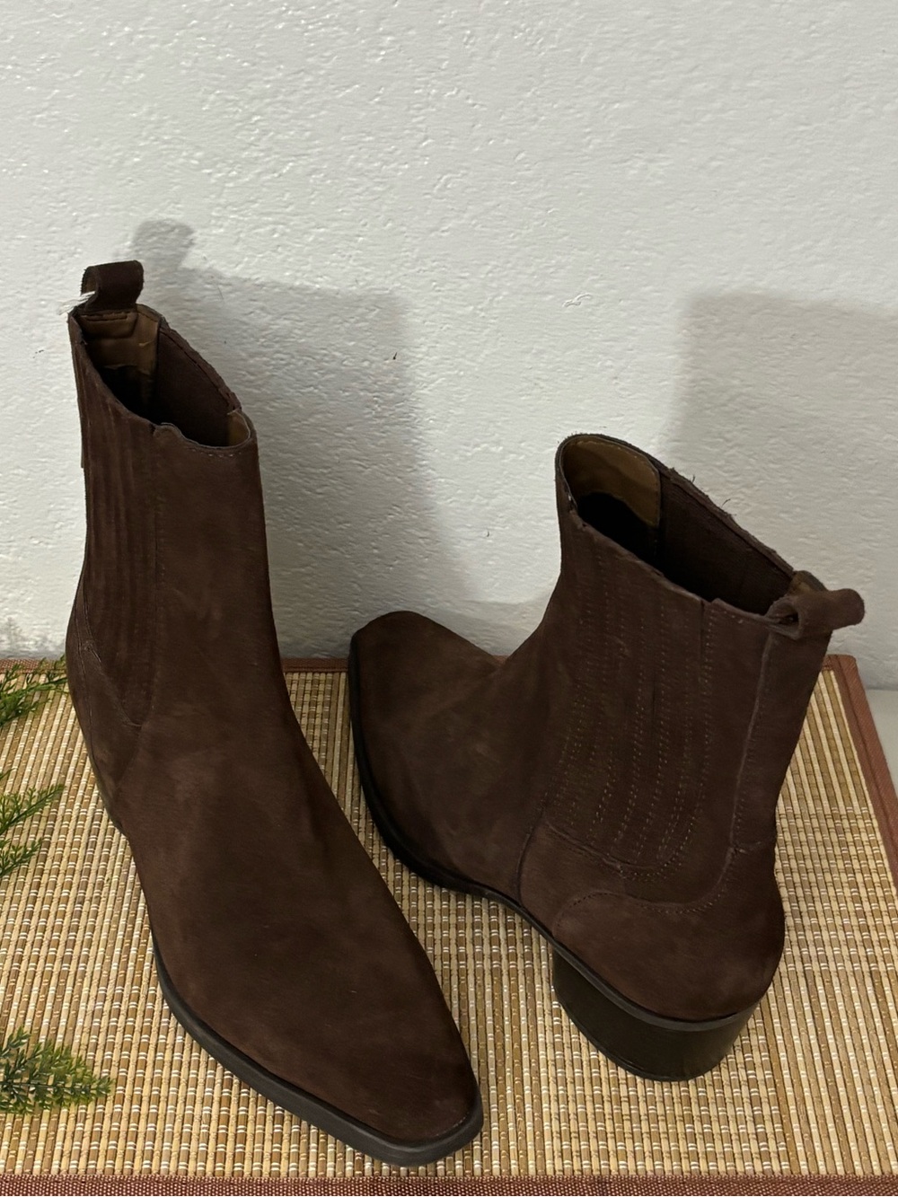 Dolce Vita Woman Pull On Ankle Boot Size: 9.5